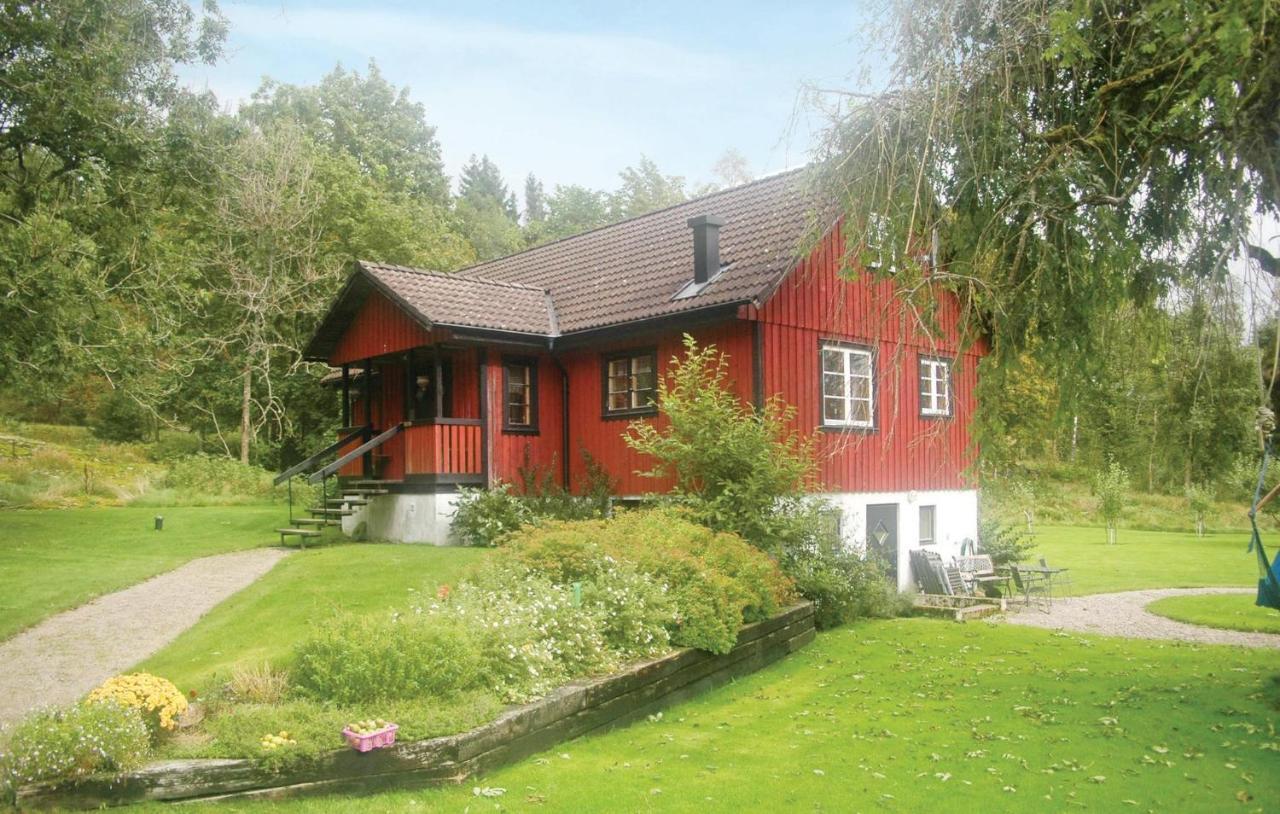 Cozy Home In Uddevalla With Wifi Häljebol Exteriér fotografie